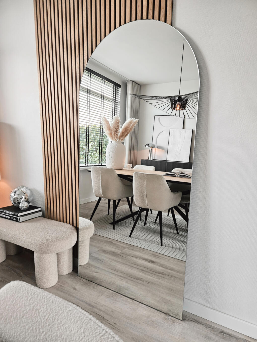 Woonkamerspiegel in een boogvorm - verzilverd 900 x 1900 mm