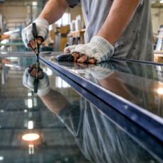 Het snijden van enkel glas