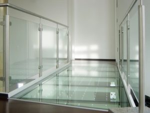 Beloopbaar glas
